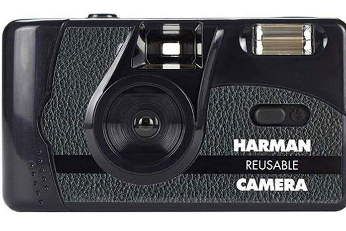 Harman Camera Revelab Studio, donde revelar en barcelona, revelar carretes en barcelona, comprar carretes en barcelona, fotografia analogica, ilford barcelona