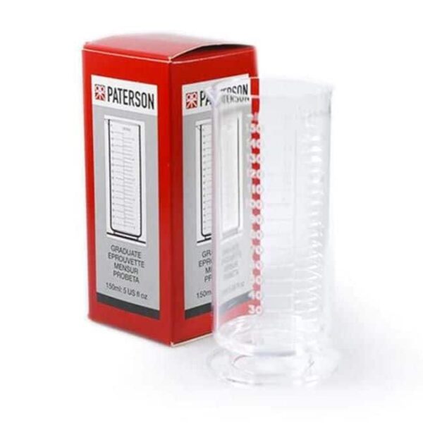 Probeta de laboratorio Paterson 150ml | REVELAB Studio