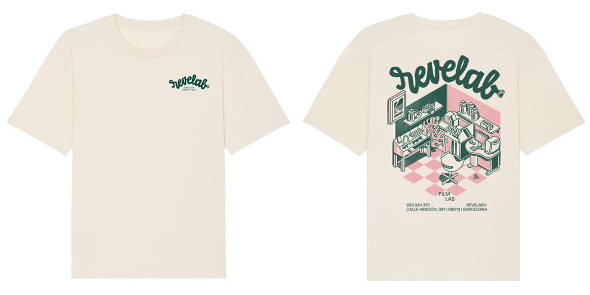 Camiseta REVELAB Film Lab x Oscar Medina @medinaoscar REVELAB Studio