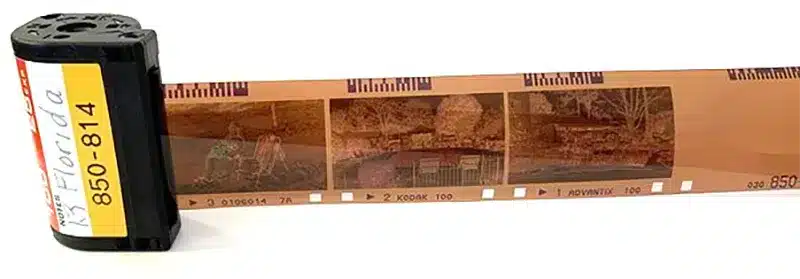 revelar y escanear carretes aps kodak advantix barcelona revelab studio